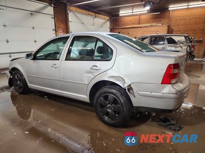 Drugie zdjęcie samochodu z przodu: 2005 VOLKSWAGEN JETTA GLS TDI VIN:3VWSR69M25M022154 - miniatura