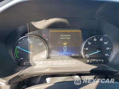 Zdjęcie 9 z 12 samochodu: 2021 FORD ESCAPE SE VIN:1FMCU0BZ6MUB05519 - miniatura