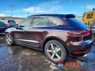 Drugie zdjęcie samochodu z przodu: 2016 PORSCHE MACAN TURBO VIN:WP1AF2A50GLB94416 - miniatura