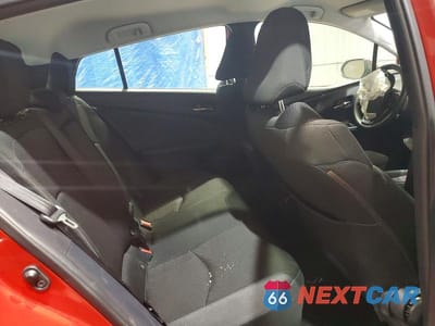 Zdjęcie 10 z 12 samochodu: 2021 TOYOTA PRIUS LE VIN:JTDL9MFU8M3029187 - miniatura
