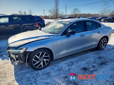 2021 VOLVO S60 T8 RECHARGE R-DESIGN 7JRBR0FM7MG081585 - główne zdjęcie licytacji z USA - miniatura