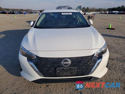 Piąte zdjęcie samochodu w środku: 2025 NISSAN SENTRA S VIN:3N1AB8BV8SY220309 - miniatura