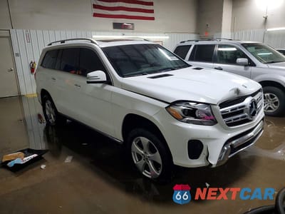 Czwarte zdjęcie samochodu z boku: 2018 MERCEDES-BENZ GLS 450 4MATIC VIN:4JGDF6EE6JB125934 - miniatura