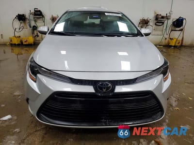 Piąte zdjęcie samochodu w środku: 2025 TOYOTA COROLLA LE VIN:5YFB4MDE9SP275112 - miniatura