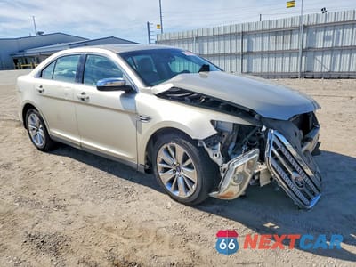 Czwarte zdjęcie samochodu z boku: 2011 FORD TAURUS LIMITED VIN:1FAHP2JW0BG190847 - miniatura