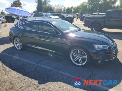 Czwarte zdjęcie samochodu z boku: 2018 AUDI A5 PREMIUM PLUS S-LINE VIN:WAUENCF55JA085020 - miniatura