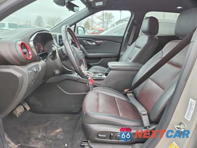 Zdjęcie 7 z 12 samochodu: 2021 CHEVROLET BLAZER RS VIN:3GNKBKRS9MS577313 - miniatura