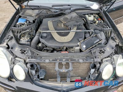 Zdjęcie 11 z 12 samochodu: 2007 MERCEDES-BENZ E 550 4MATIC VIN:WDBUF90X47B172272 - miniatura