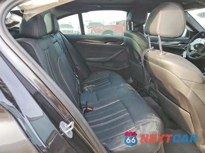 Zdjęcie 10 z 12 samochodu: 2023 BMW 530XE VIN:WBA33AG03PCL98407 - miniatura