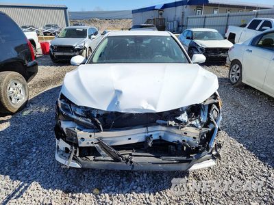 Piąte zdjęcie samochodu w środku: 2022 TOYOTA CAMRY LE VIN:4T1C31AK9NU035836 - miniatura