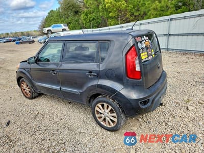 Drugie zdjęcie samochodu z przodu: 2012 KIA SOUL + VIN:KNDJT2A68C7355049 - miniatura