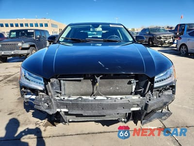 Piąte zdjęcie samochodu w środku: 2015 AUDI A8 L QUATTRO VIN:WAU32AFD4FN022373 - miniatura