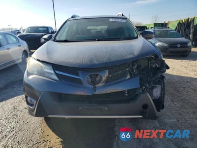 Piąte zdjęcie samochodu w środku: 2015 TOYOTA RAV4 XLE VIN:2T3RFREV9FW238139 - miniatura