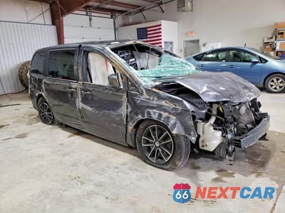 Czwarte zdjęcie samochodu z boku: 2018 DODGE GRAND CARAVAN SXT VIN:2C4RDGCG5JR256302 - miniatura