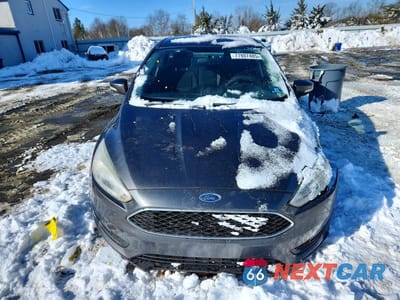 Piąte zdjęcie samochodu w środku: 2016 FORD FOCUS SE VIN:1FADP3F20GL274398 - miniatura