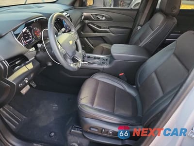 Zdjęcie 7 z 13 samochodu: 2023 CHEVROLET TRAVERSE HIGH COUNTRY VIN:1GNERNKW6PJ315746 - miniatura