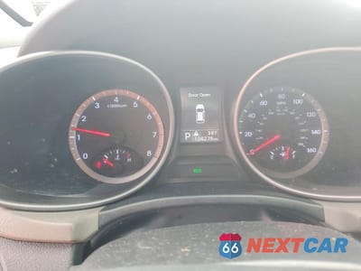 Zdjęcie 9 z 13 samochodu: 2013 HYUNDAI SANTA FE SPORT 2.4L VIN:5XYZTDLB4DG062858 - miniatura