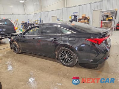 Drugie zdjęcie samochodu z przodu: 2021 TOYOTA AVALON HYBRID XSE VIN:4T1EA1ABXMU003345 - miniatura