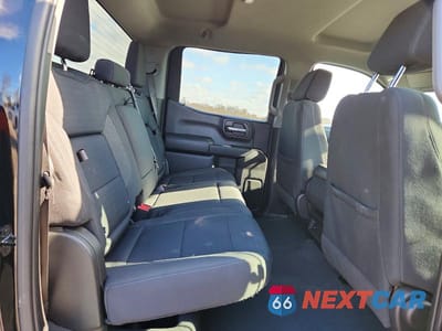 Zdjęcie 10 z 12 samochodu: 2023 CHEVROLET SILVERADO K1500 CUSTOM VIN:1GCPDBEK3PZ121264 - miniatura