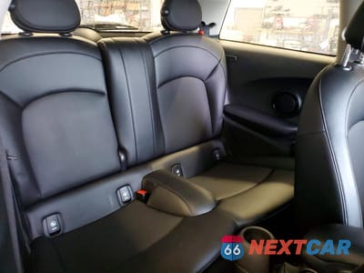 Zdjęcie 10 z 11 samochodu: 2018 MINI COOPER VIN:WMWXP5C54J2G63866 - miniatura