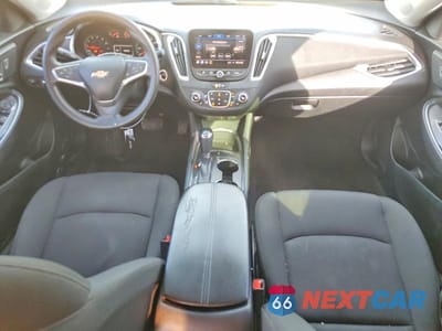 Zdjęcie 8 z 13 samochodu: 2020 CHEVROLET MALIBU LT VIN:1G1ZD5ST5LF032128 - miniatura