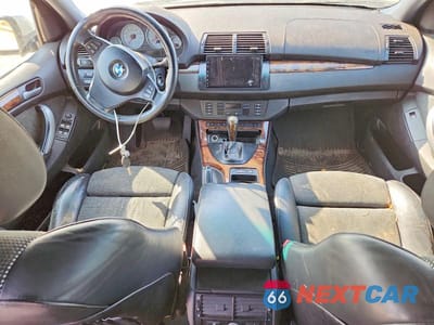 Zdjęcie 8 z 13 samochodu: 2005 BMW X5 4.8IS VIN:5UXFA93505LE83452 - miniatura