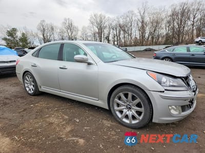 Czwarte zdjęcie samochodu z boku: 2012 HYUNDAI EQUUS SIGNATURE VIN:KMHGH4JHXCU046091 - miniatura