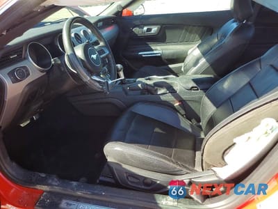 Zdjęcie 7 z 11 samochodu: 2021 FORD MUSTANG VIN:1FA6P8TH0M5115315 - miniatura