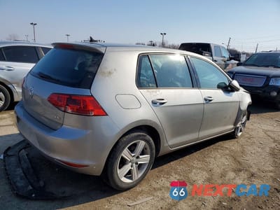 Trzecie zdjęcie samochodu z tyłu: 2017 VOLKSWAGEN GOLF S VIN:3VW217AU5HM067778 - miniatura