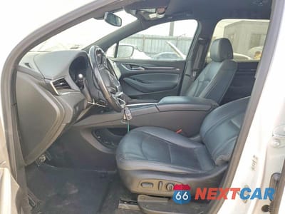 Zdjęcie 7 z 12 samochodu: 2022 BUICK ENCLAVE ESSENCE VIN:5GAERBKW6NJ181083 - miniatura