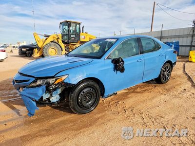 2024 TOYOTA CAMRY SE 4T1G11AK1RU223974 - główne zdjęcie licytacji z USA - miniatura