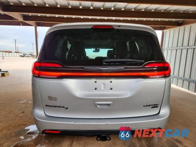 Zdjęcie 6 z 13 samochodu: 2023 CHRYSLER PACIFICA LIMITED VIN:2C4RC3GG0PR589912 - miniatura