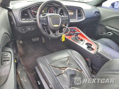 Zdjęcie 8 z 11 samochodu: 2016 DODGE CHALLENGER SXT VIN:2C3CDZAG1GH284881 - miniatura