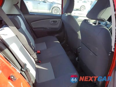 Zdjęcie 10 z 12 samochodu: 2018 TOYOTA YARIS VIN:VNKKTUD31JA092511 - miniatura