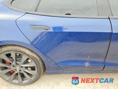 Zdjęcie 10 z 11 samochodu: 2018 TESLA MODEL S VIN:5YJSA1E44JF300182 - miniatura