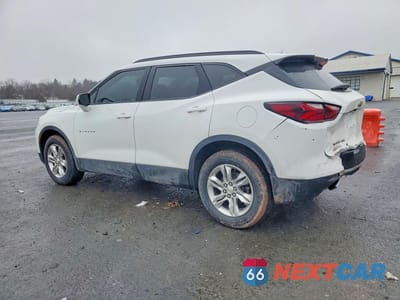 Drugie zdjęcie samochodu z przodu: 2021 CHEVROLET BLAZER 3LT VIN:3GNKBJRS3MS505212 - miniatura