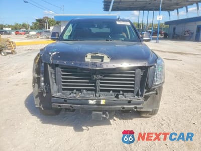 Piąte zdjęcie samochodu w środku: 2015 CADILLAC ESCALADE PREMIUM VIN:1GYS3NKJ6FR745515 - miniatura