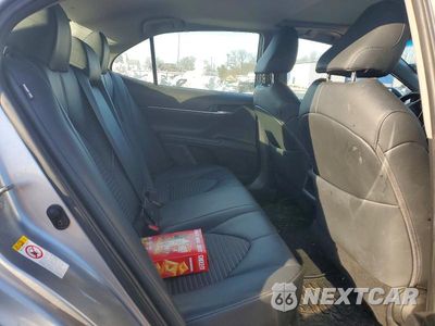 Zdjęcie 10 z 11 samochodu: 2018 TOYOTA CAMRY L VIN:4T1B11HK9JU147389 - miniatura