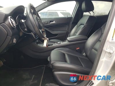 Zdjęcie 7 z 12 samochodu: 2017 MERCEDES-BENZ GLA 250 VIN:WDCTG4EB0HJ345474 - miniatura