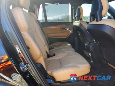 Zdjęcie 11 z 13 samochodu: 2018 VOLVO XC90 T6 VIN:YV4A22PL3J1324174 - miniatura