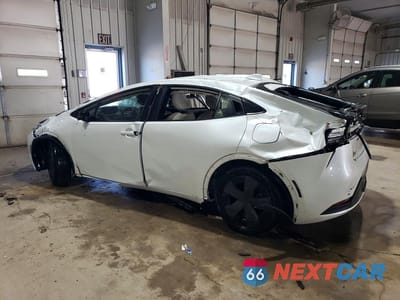 Drugie zdjęcie samochodu z przodu: 2024 TOYOTA PRIUS PRIME SE VIN:JTDACACU2R3018690 - miniatura