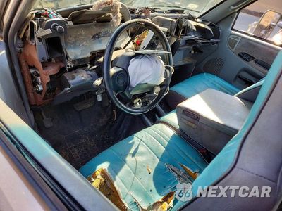 Zdjęcie 8 z 12 samochodu: 1997 DODGE RAM 3500 VIN:3B7MF33D5VM582407 - miniatura