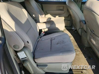 Zdjęcie 11 z 12 samochodu: 2016 KIA SEDONA L VIN:KNDMA5C14G6144612 - miniatura
