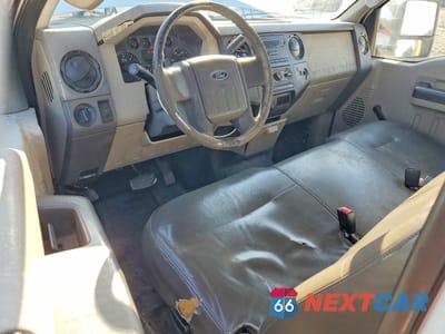 Zdjęcie 8 z 12 samochodu: 2009 FORD F250 SUPER DUTY VIN:1FTSX20589EA83351 - miniatura