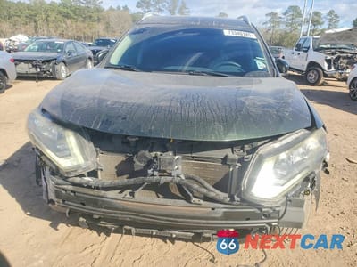 Piąte zdjęcie samochodu w środku: 2019 NISS ROGUE SV VIN:5N1AT2MT3KC780410 - miniatura