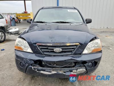 Piąte zdjęcie samochodu w środku: 2008 KIA SORENTO BASE VIN:KNDJD735685857124 - miniatura