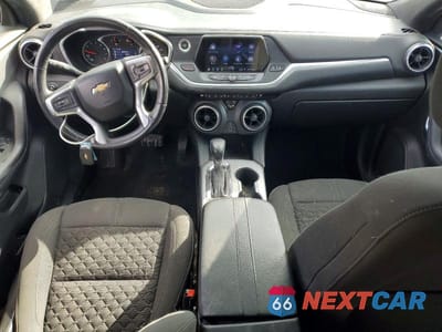 Zdjęcie 8 z 12 samochodu: 2019 CHEVROLET BLAZER 1LT VIN:3GNKBBRA0KS661878 - miniatura