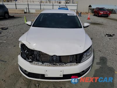 Piąte zdjęcie samochodu w środku: 2015 VOLKSWAGEN CC SPORT VIN:WVWBP7AN0FE804804 - miniatura