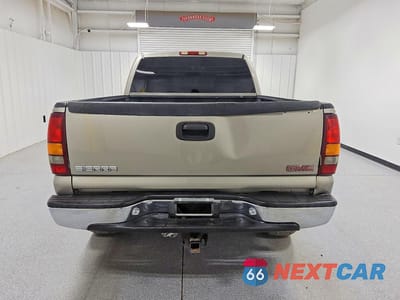 Zdjęcie 6 z 11 samochodu: 2001 GMC NEW SIERRA C1500 VIN:2GTEC19V211275585 - miniatura