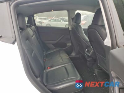 Zdjęcie 10 z 13 samochodu: 2023 TESLA MODEL Y VIN:7SAYGDEE8PA093243 - miniatura